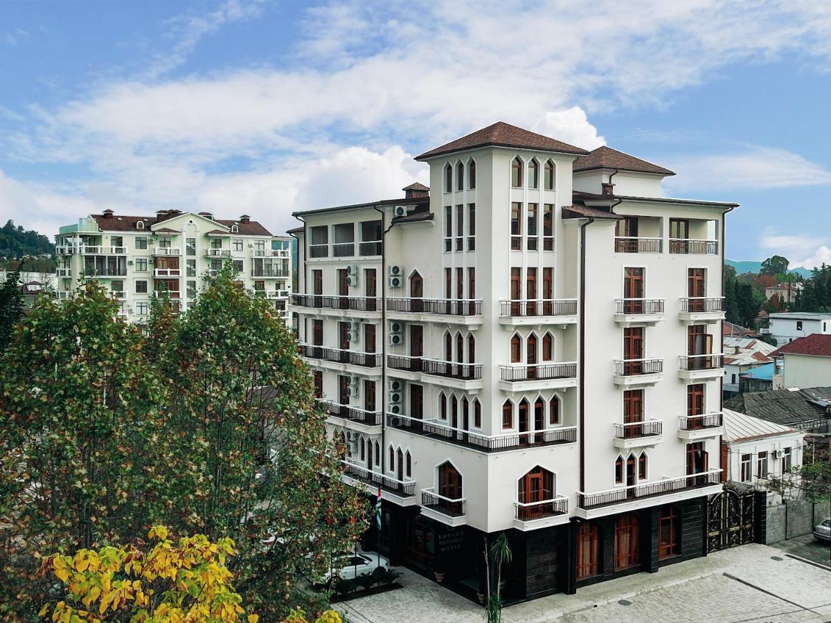 Garuda Boutique Hotel Sukhumi Eksteriør bilde