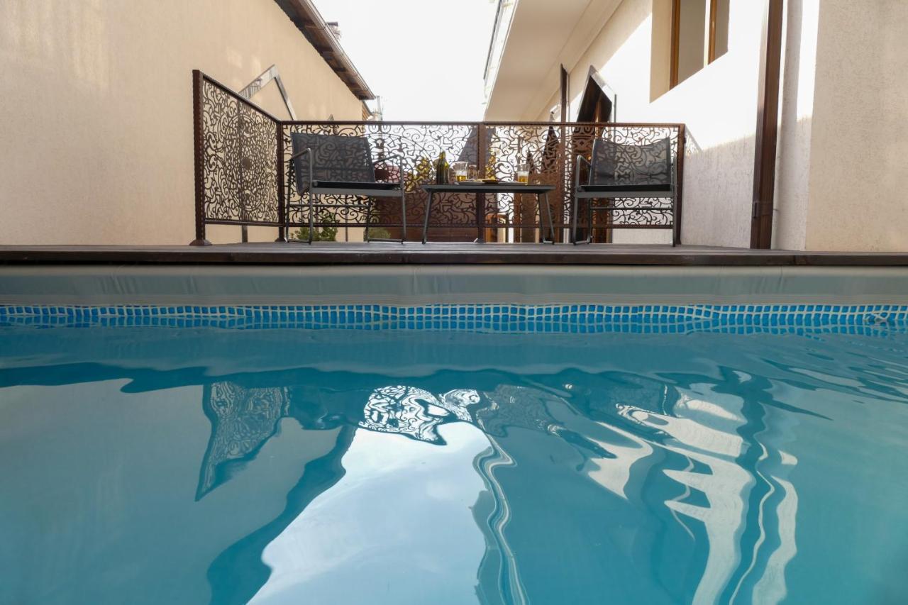 Garuda Boutique Hotel Sukhumi Eksteriør bilde