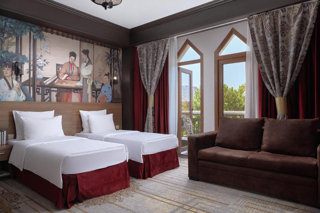 Garuda Boutique Hotel Sukhumi Eksteriør bilde