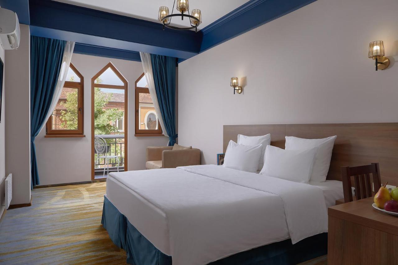 Garuda Boutique Hotel Sukhumi Eksteriør bilde