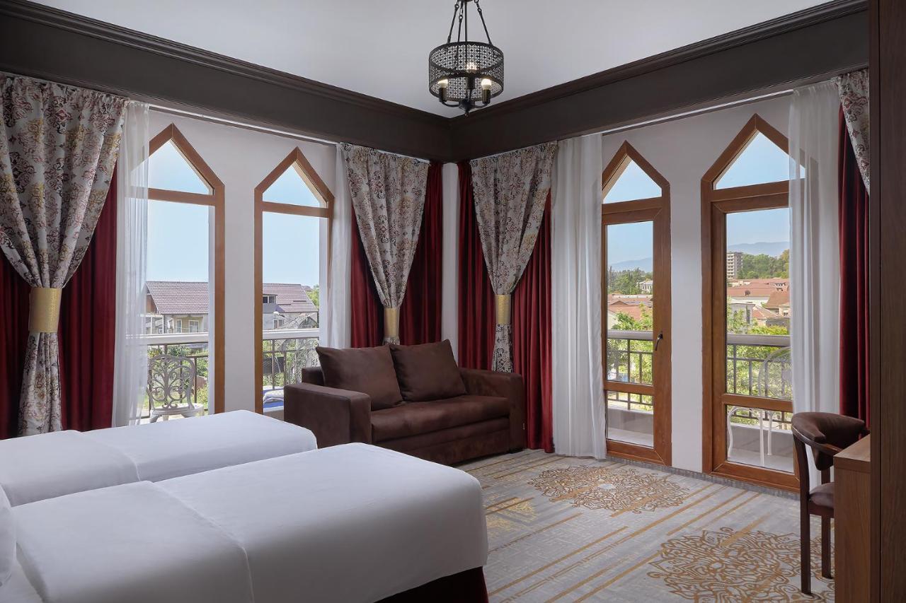 Garuda Boutique Hotel Sukhumi Eksteriør bilde