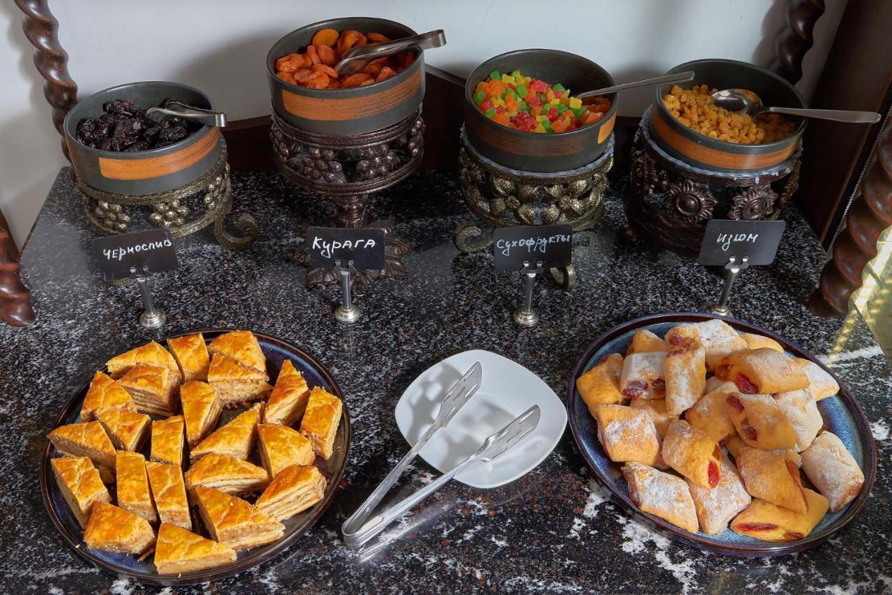 Garuda Boutique Hotel Sukhumi Eksteriør bilde